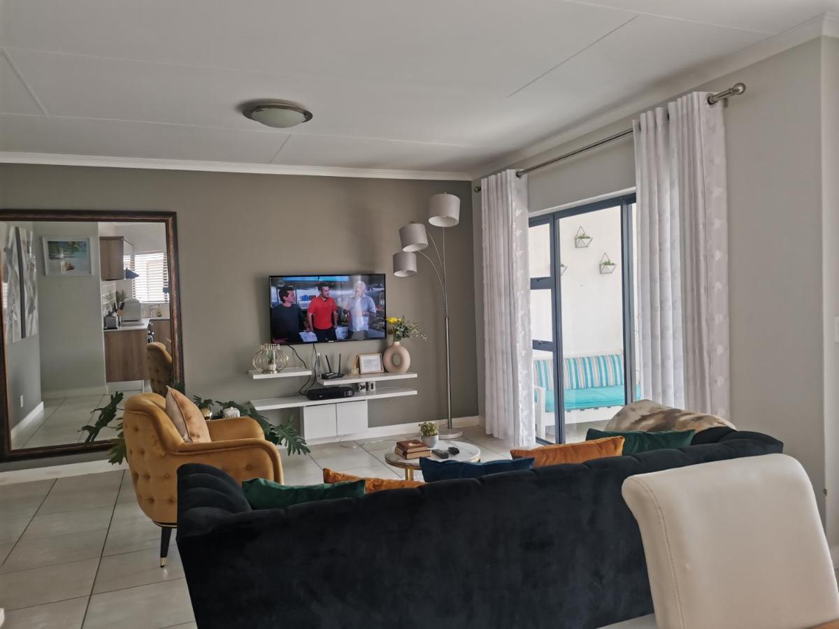 Penthouse 172 At The Blyde Crystal Lagoon Apartment Pretoria Exterior photo